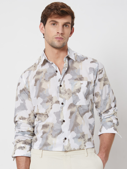 Camo Print Slim Fit Casual Shirt