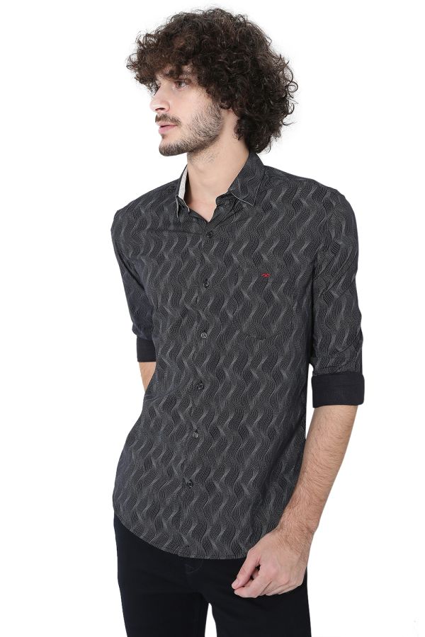 Black & Grey Wavy Print Slim Fit Casual Shirt